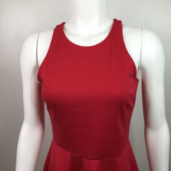 Olsenboye Simple Red Dress - Picture 3 of 8